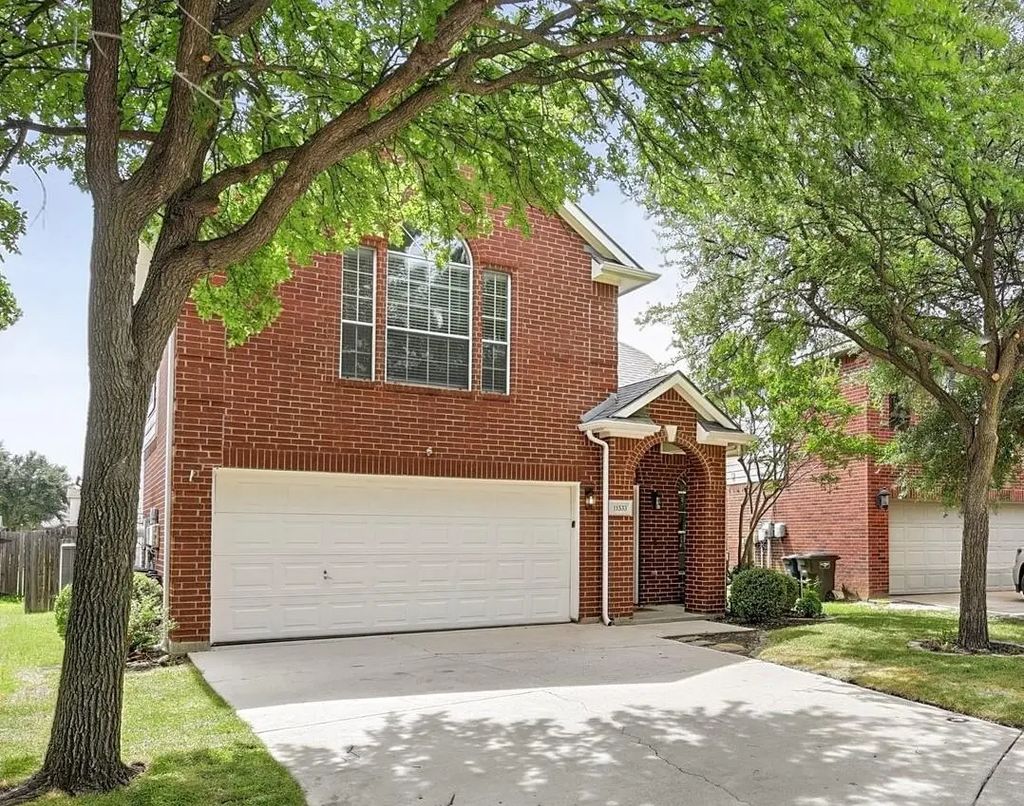 11533 Gloriosa Drive, Fort Worth