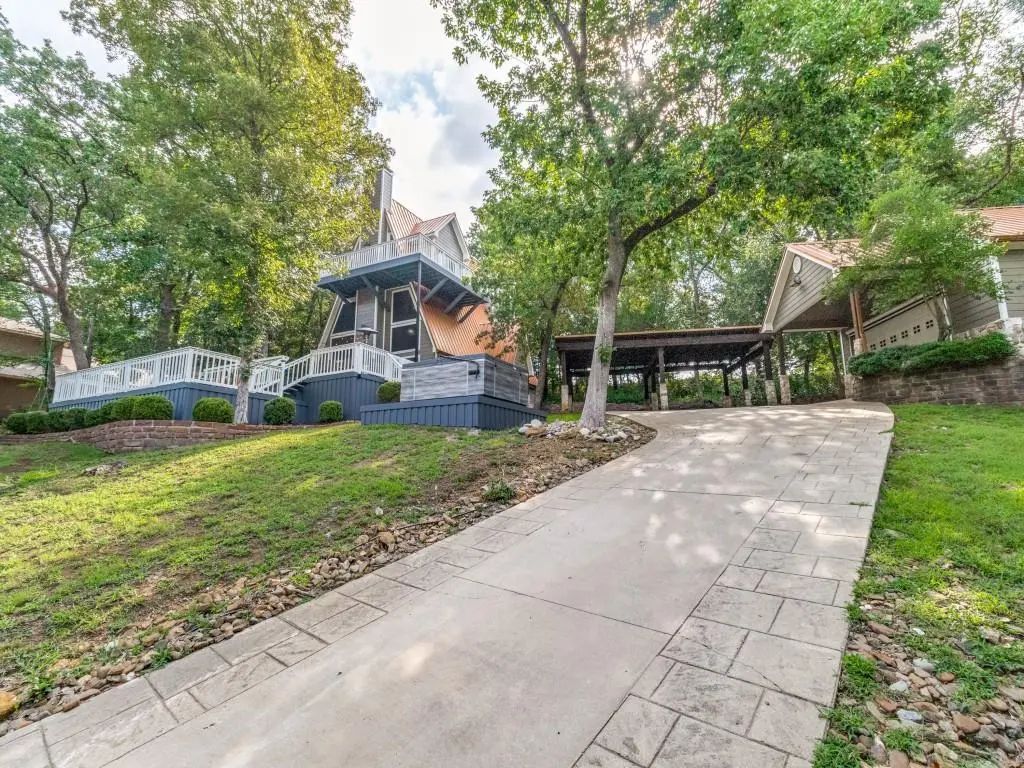 104 Bridlepath Drive, Pottsboro