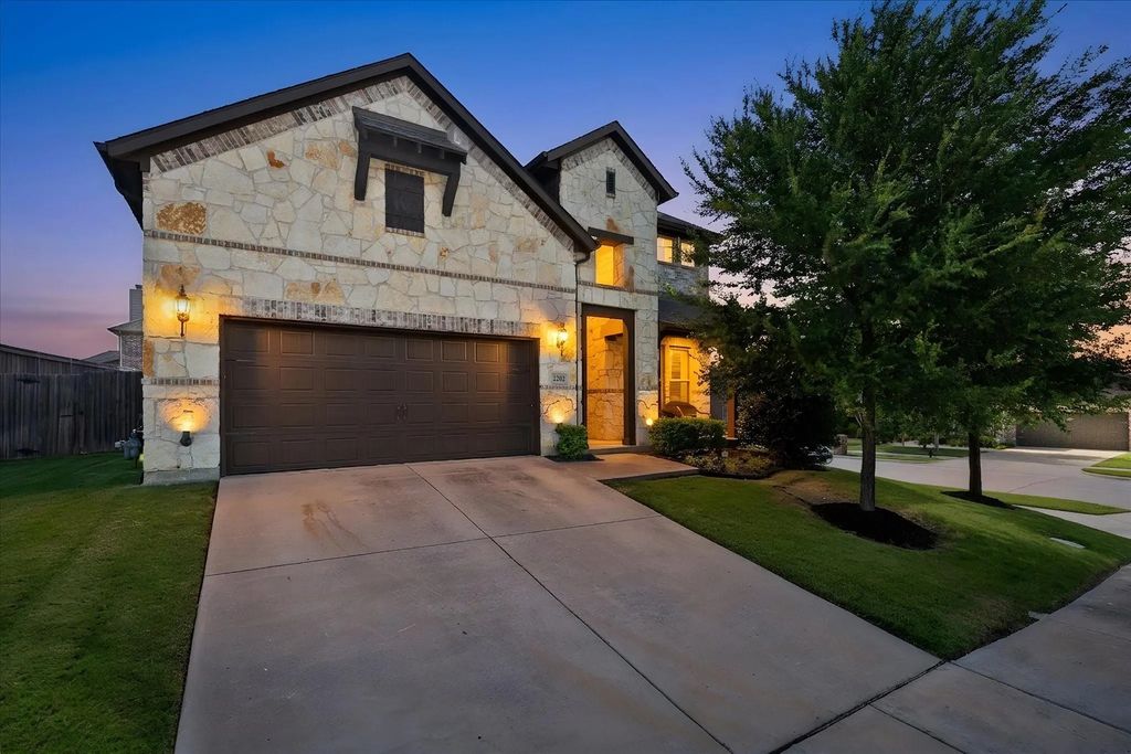 2202 Blue Harbor Way, Garland