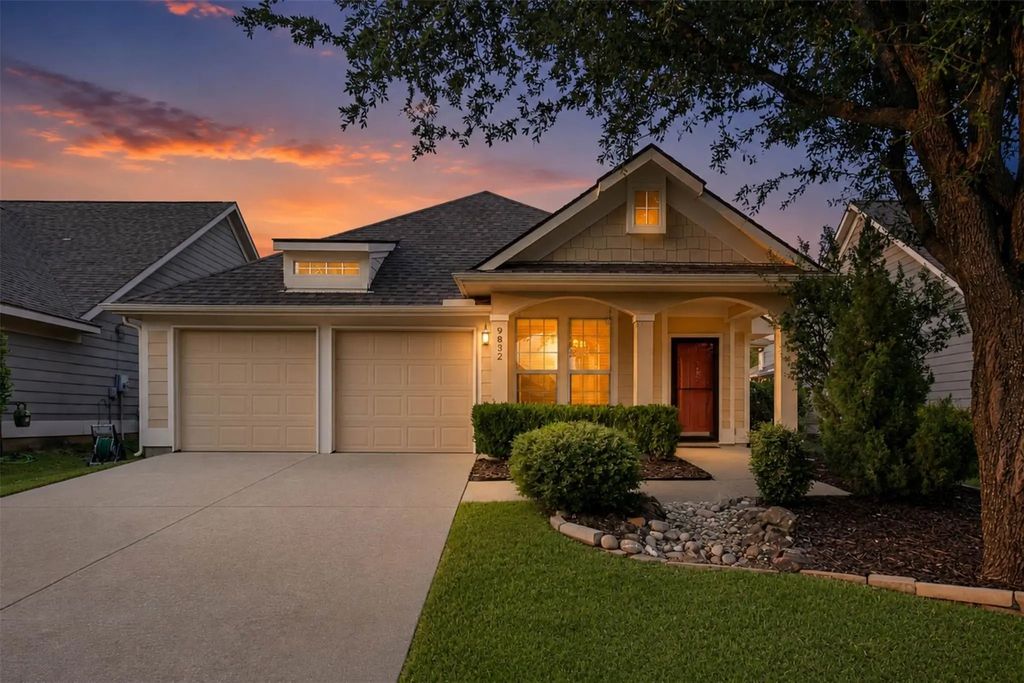 9832 Old Field Drive, McKinney