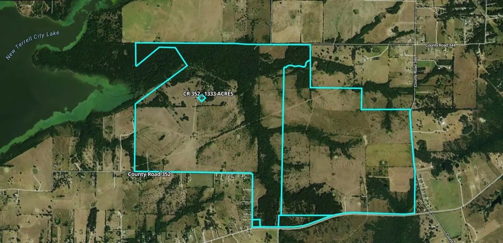 13695 Co Rd 352, Terrell