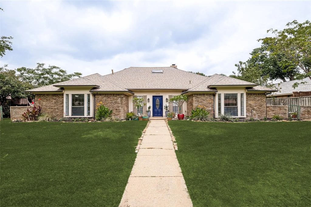 3329 Whiffletree Drive, Plano