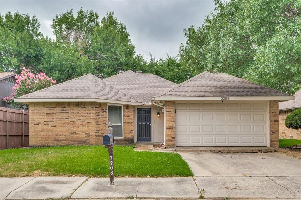 2208 Placid Drive, Carrollton