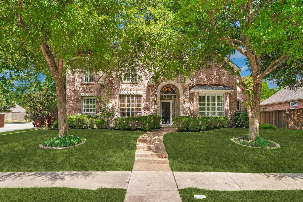 906 Granger Drive, Allen