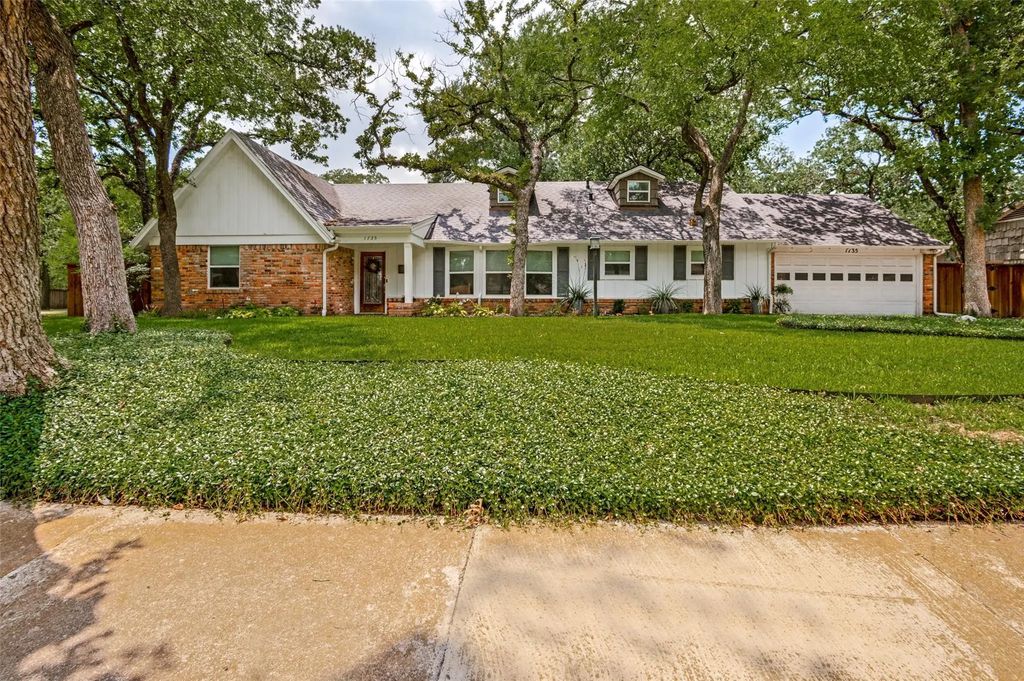 1735 Sunnybrook Drive, Irving
