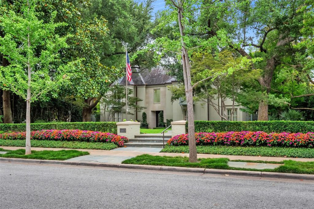 4009 Gillon Avenue, Highland Park