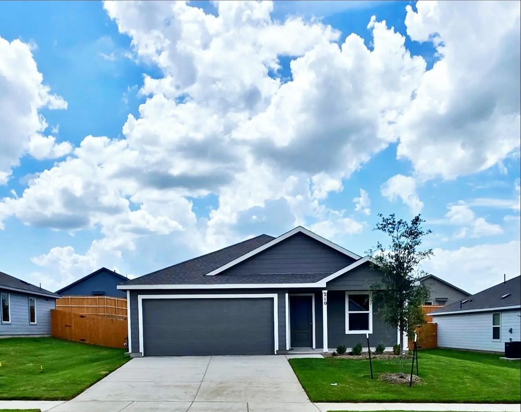 210 Hidden Meadows Drive, Sherman