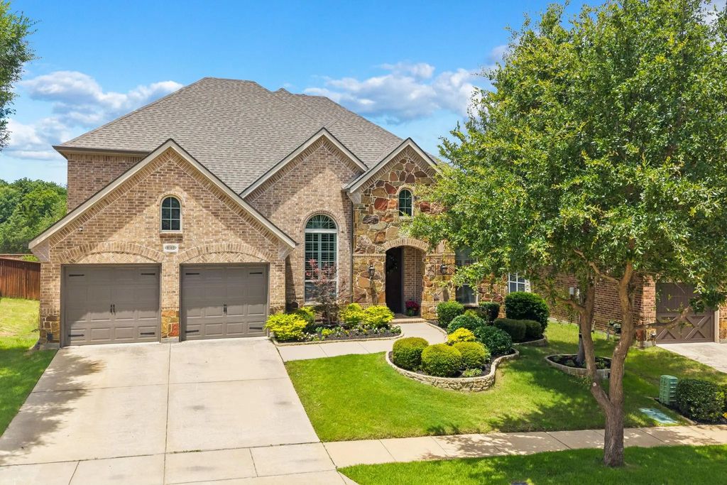 8312 Victoria Lane, Lantana