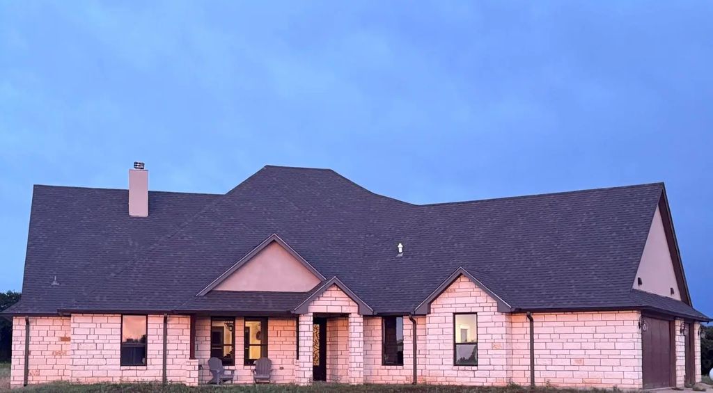 2012 County Road 246, Baird