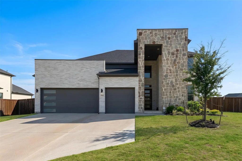 9562 Hickory Hill Road, Frisco