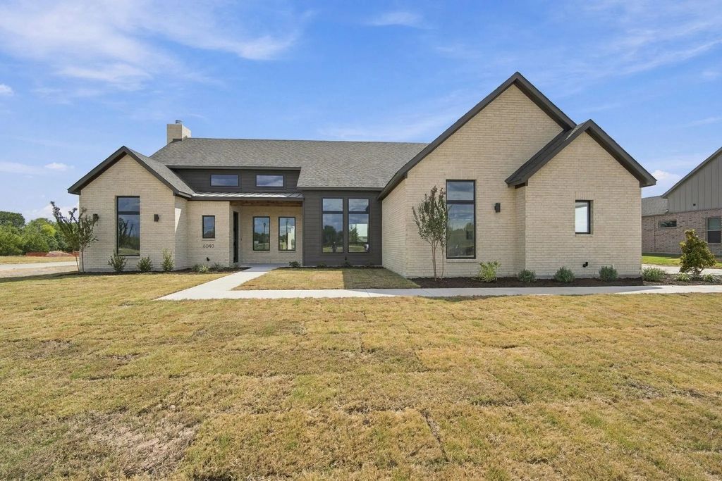 6040 Lindenwood Drive, Midlothian