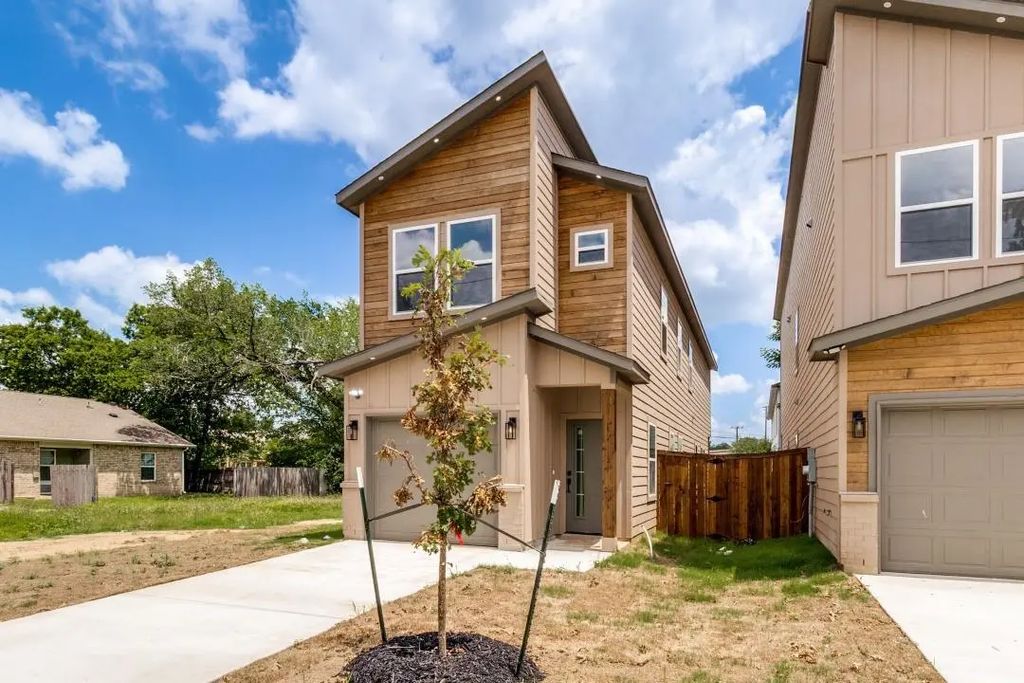 2422 Starks Avenue, Dallas