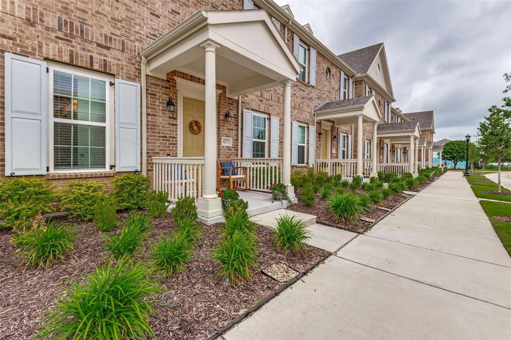 6273 Parker Boulevard, North Richland Hills