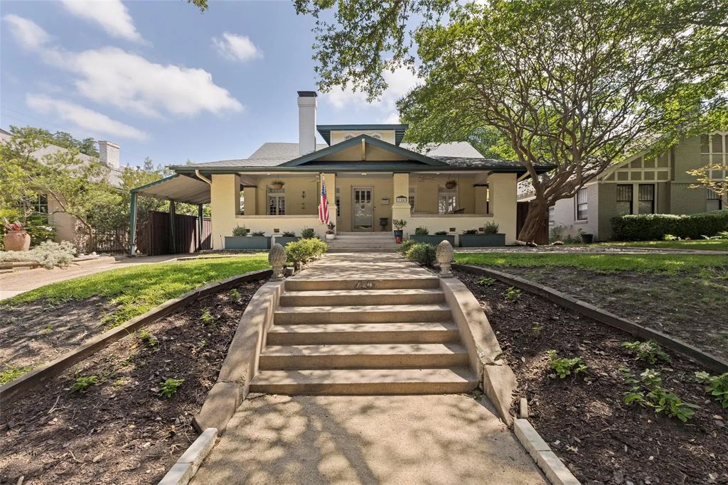 724 Lowell Street, Dallas