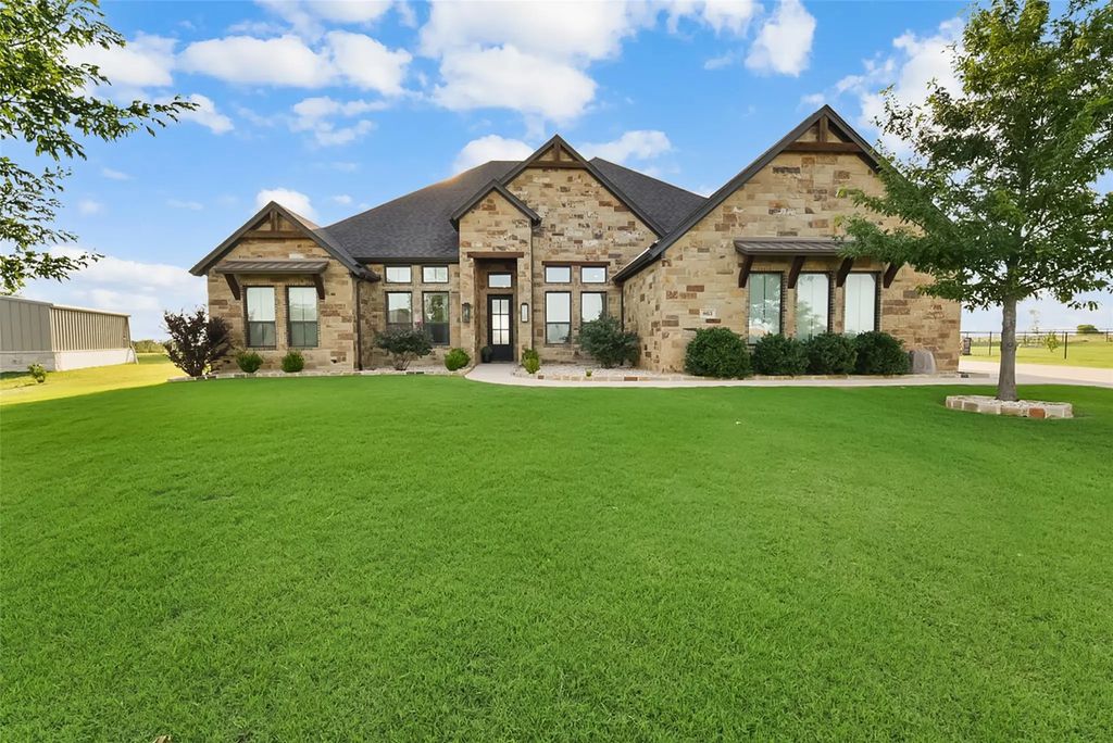 863 Alto Bonito Court, Godley