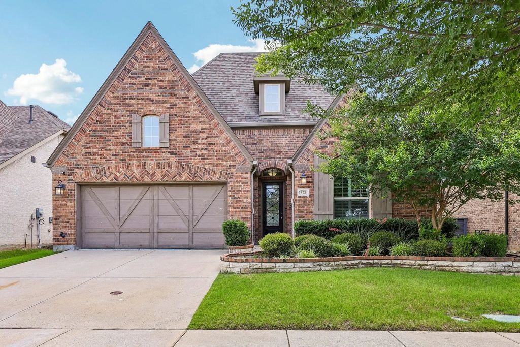 808 Parkland Drive, Little Elm