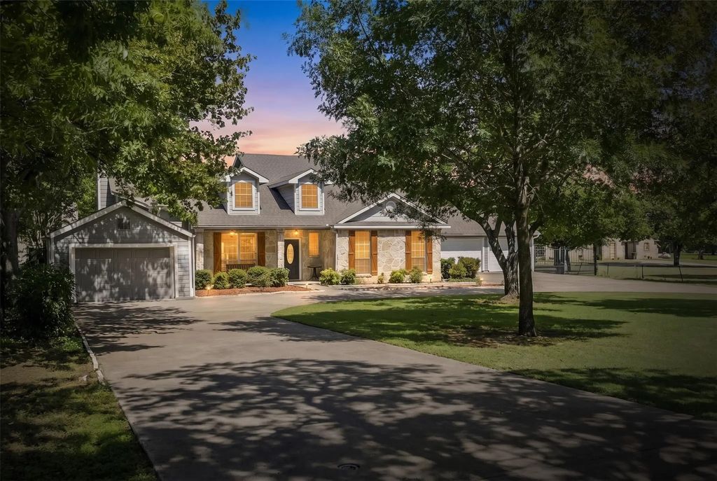 7611 Ledbetter Road, Arlington