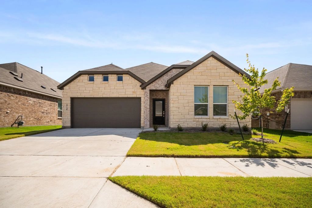 4736 Paynes Valley Drive, Ennis