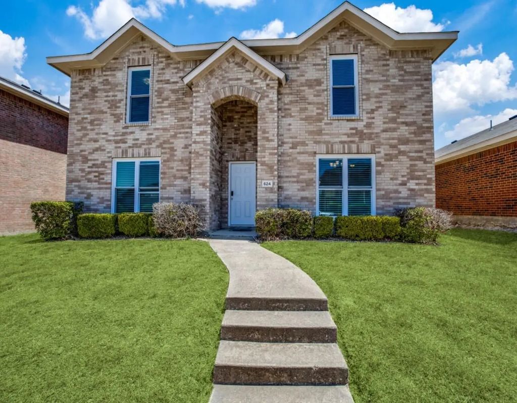 624 Canyon Place, DeSoto