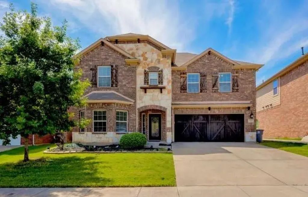 5727 Mountain Hollow Drive, Dallas