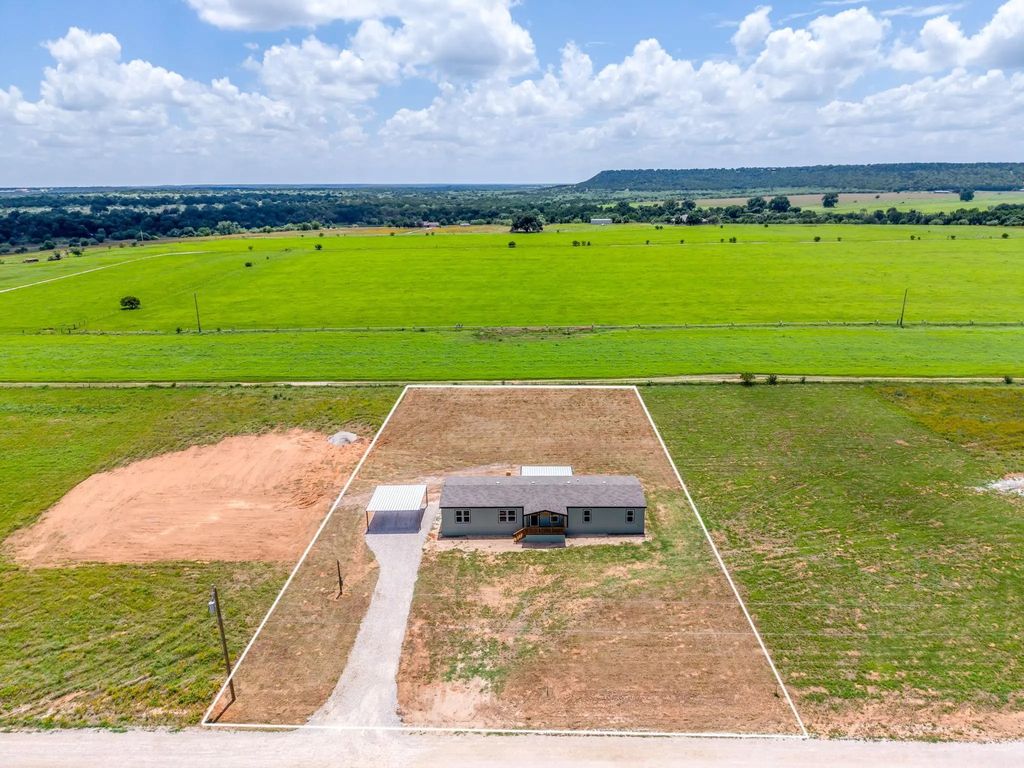 61 Kenzi Drive, Mineral Wells