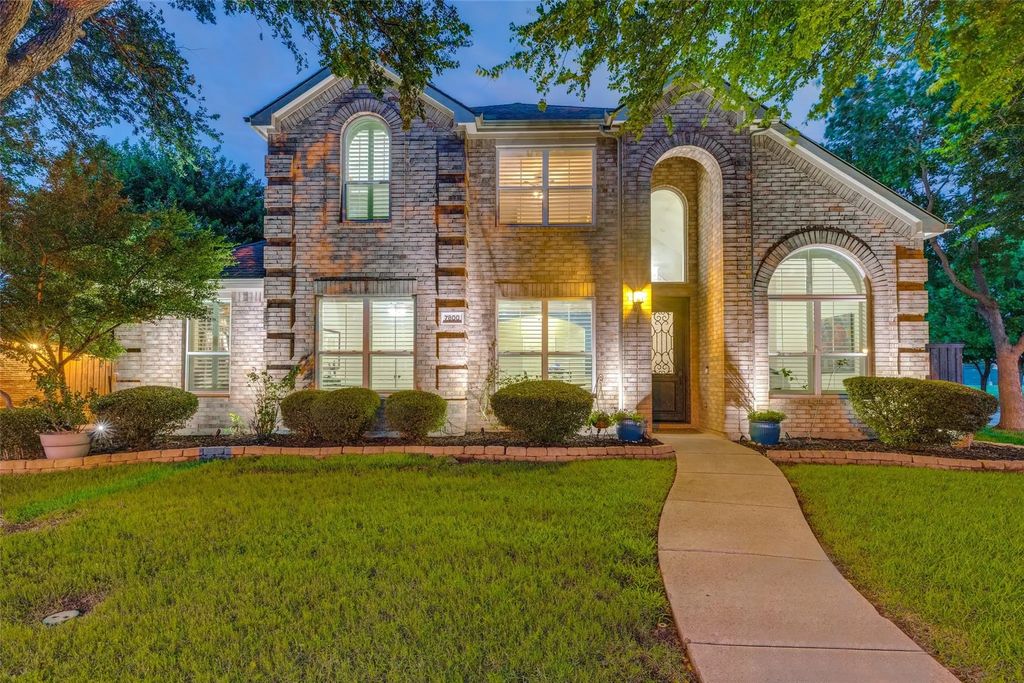 7800 Crazy Horse Drive, Frisco