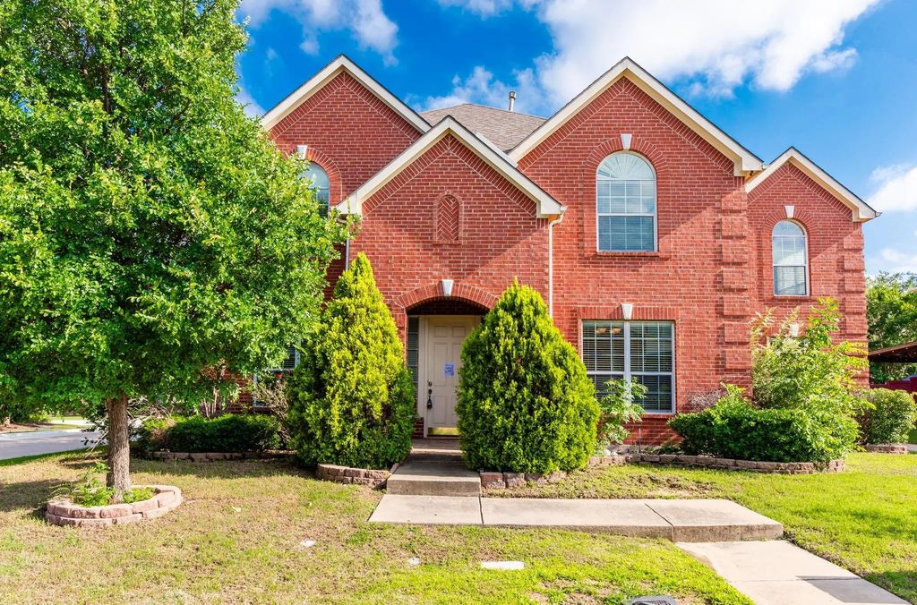 1100 Cedar Valley Drive, Irving