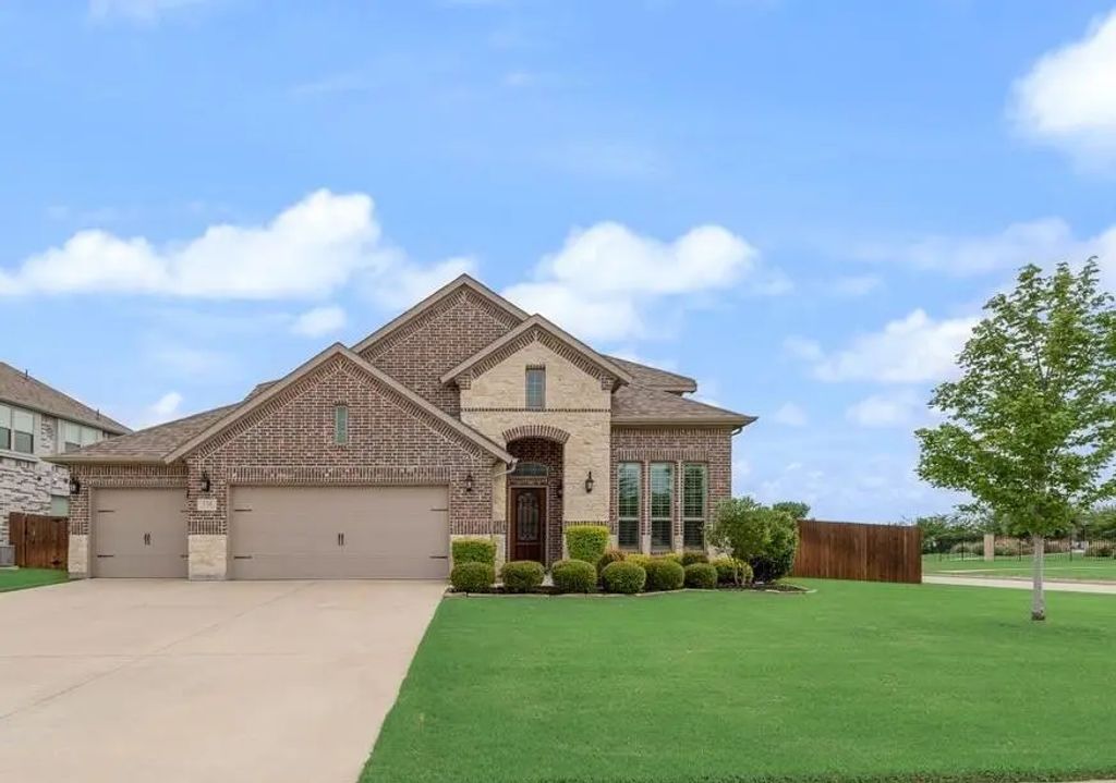 516 W North Creek Drive, Sherman