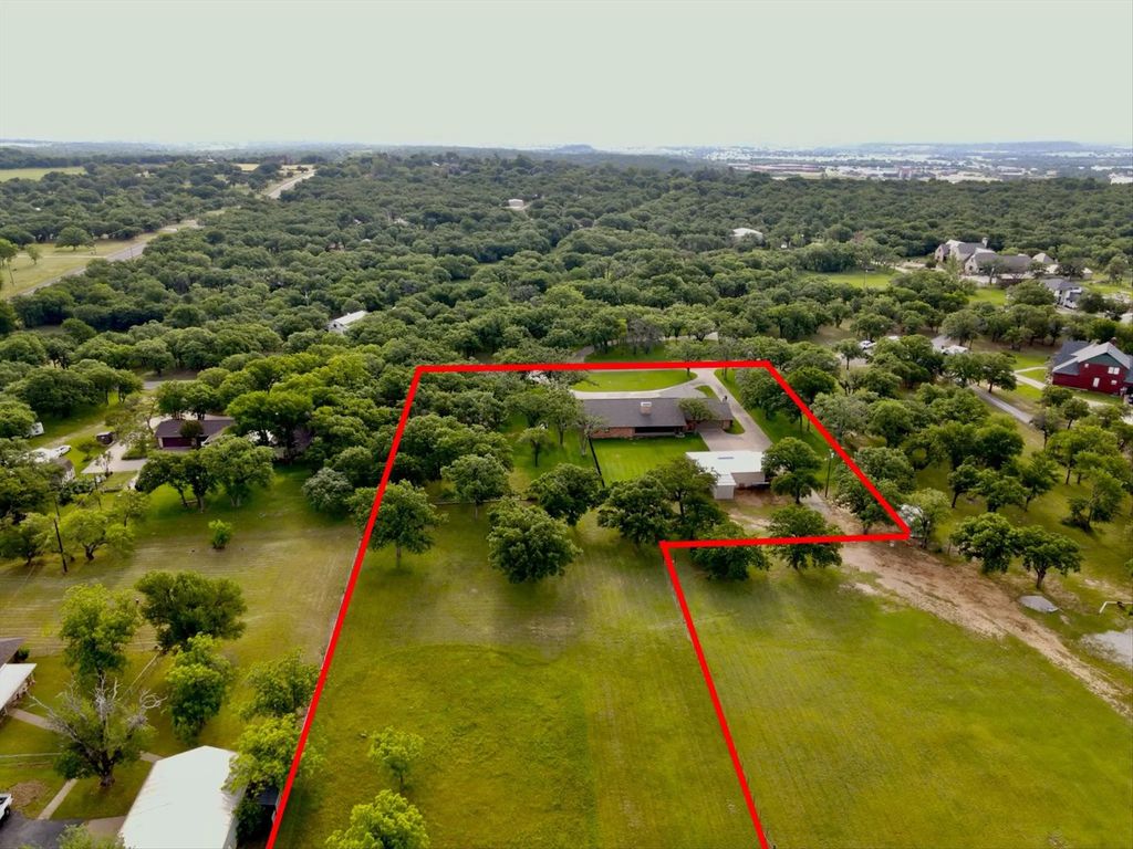 4 Buckskin Road, Mineral Wells