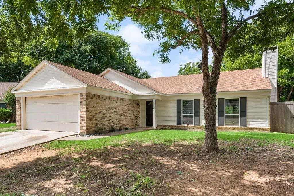 3908 Willow Run, Flower Mound