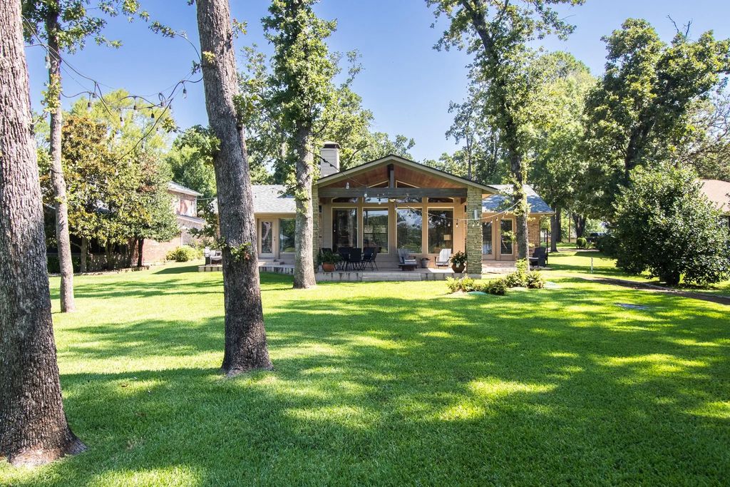 516 Arrowwood Beach Road, Trinidad