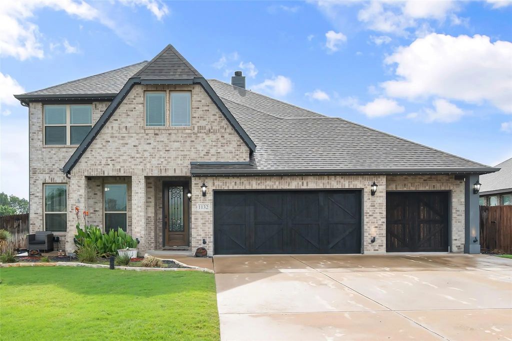 1132 Apple Grove Lane, Waxahachie