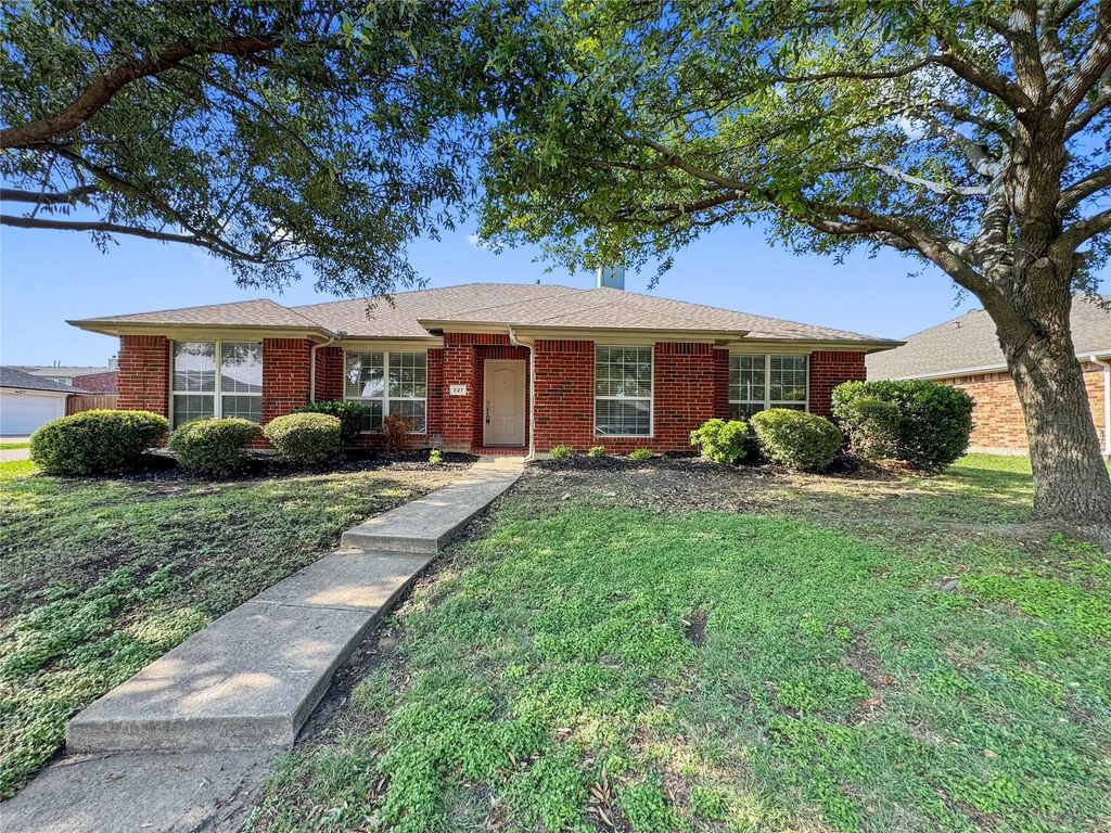 327 Kansas Trail, Murphy