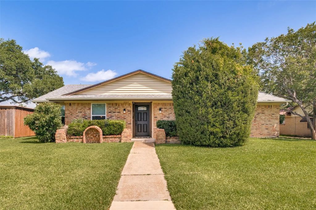 2205 Anders Drive, Mesquite