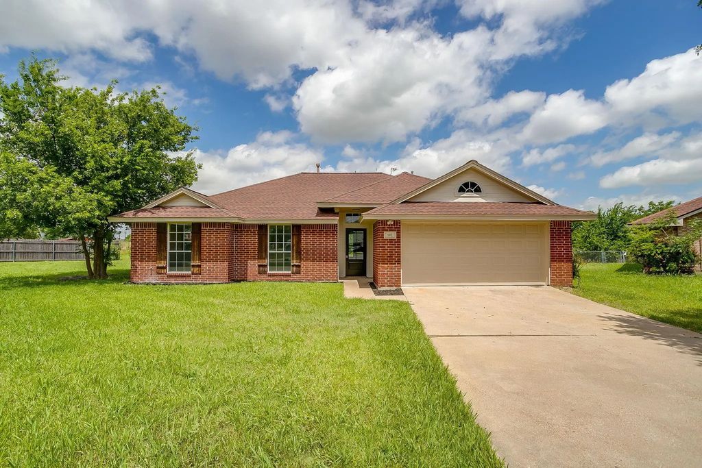 102 Meadow Ridge Drive, Venus