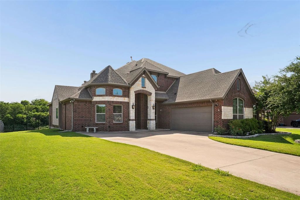 1818 Fair Oaks Lane, Royse City
