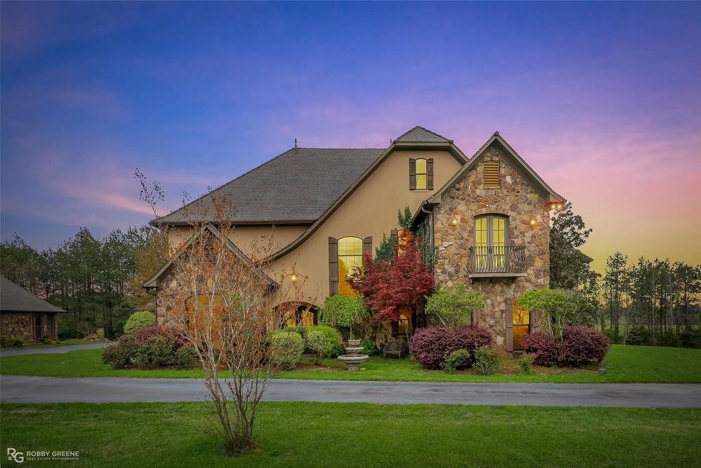 1281 Highway 159, Minden