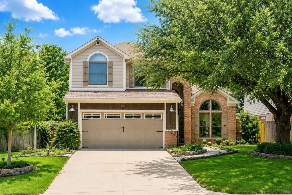 809 Glenwood Court, McKinney