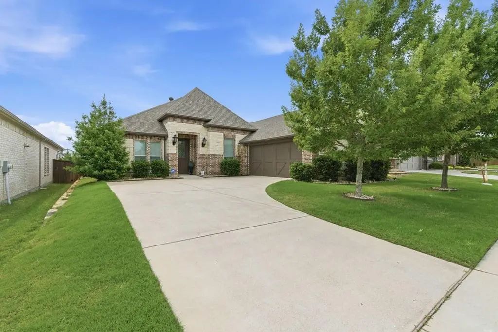 9325 Horsemanship Drive, Fort Worth