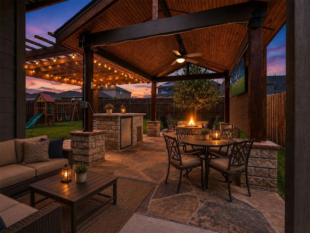 1260 Metaline Trail, Fort Worth