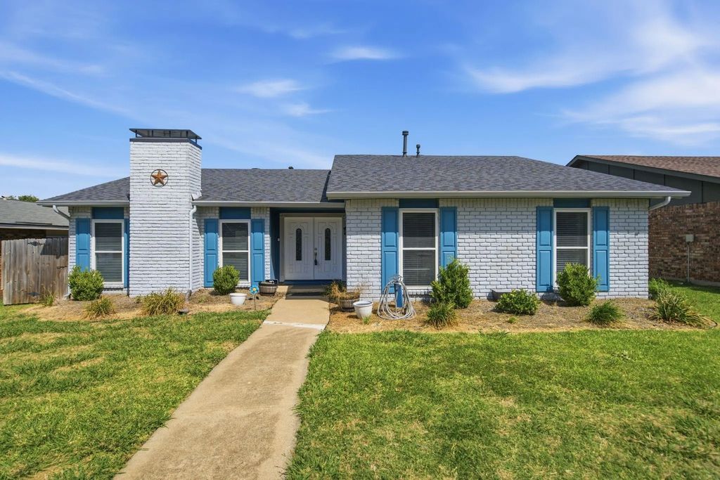 5108 Sherman Drive, The Colony