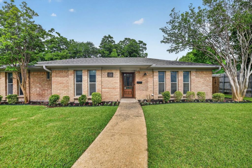 1205 Edgefield Drive, Plano