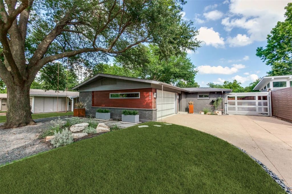 6706 Pimlico Drive, Dallas