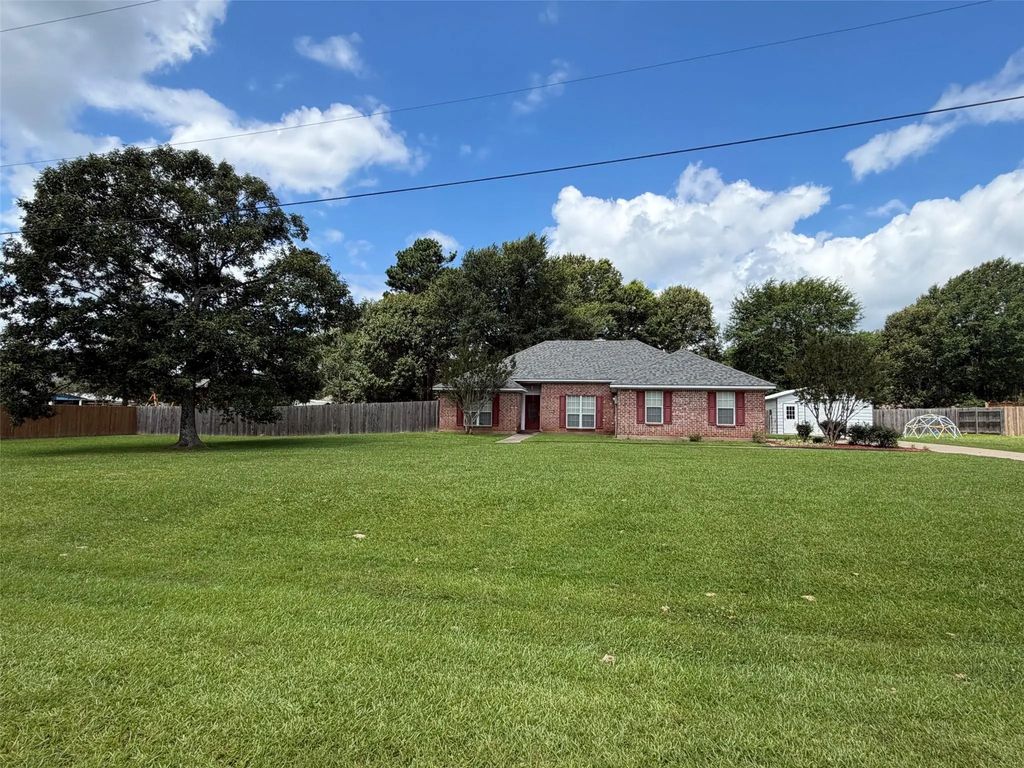 123 Ann Lane, Stonewall