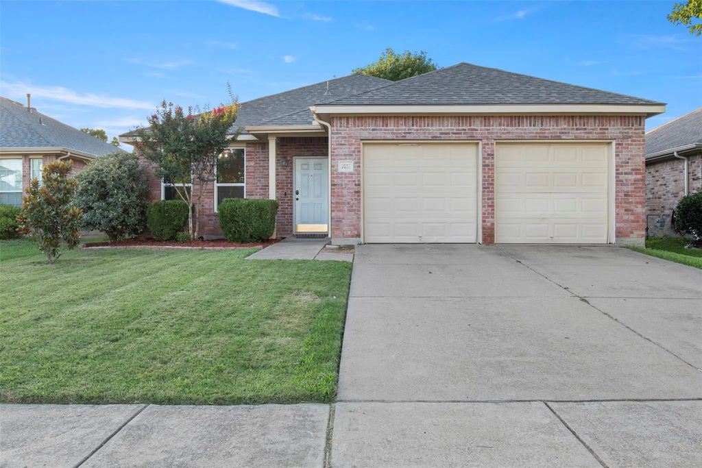 2832 Westover Drive, Grand Prairie