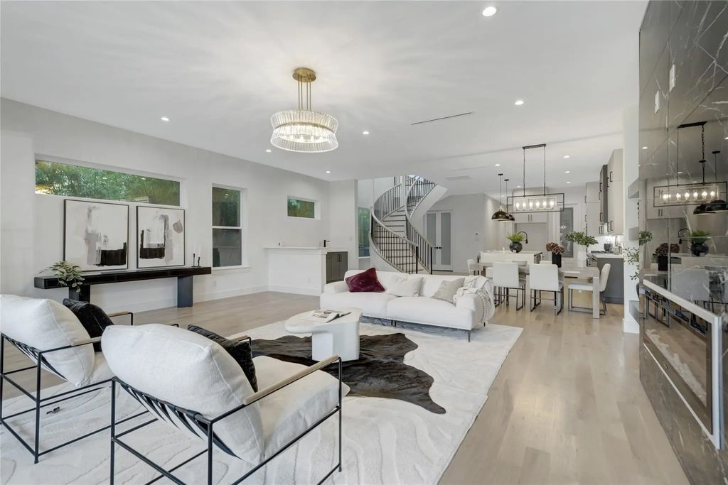 3720 Fairfax Avenue, Dallas
