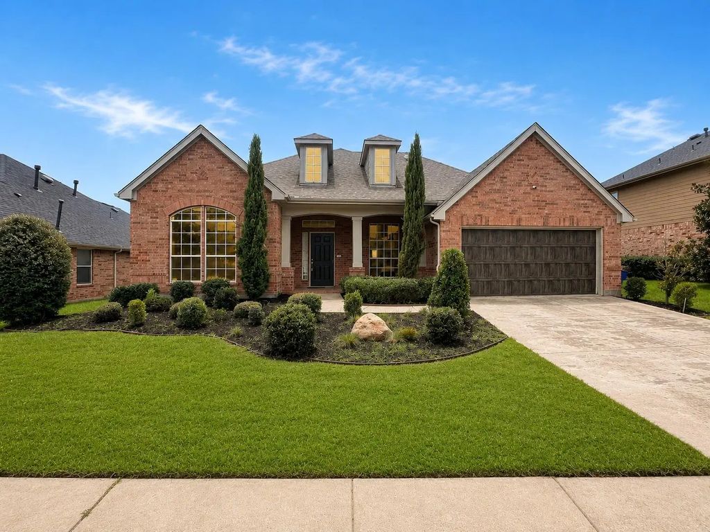 2403 Chenille Way, Mansfield