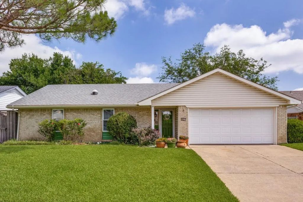 2817 Elk Grove Road, Carrollton