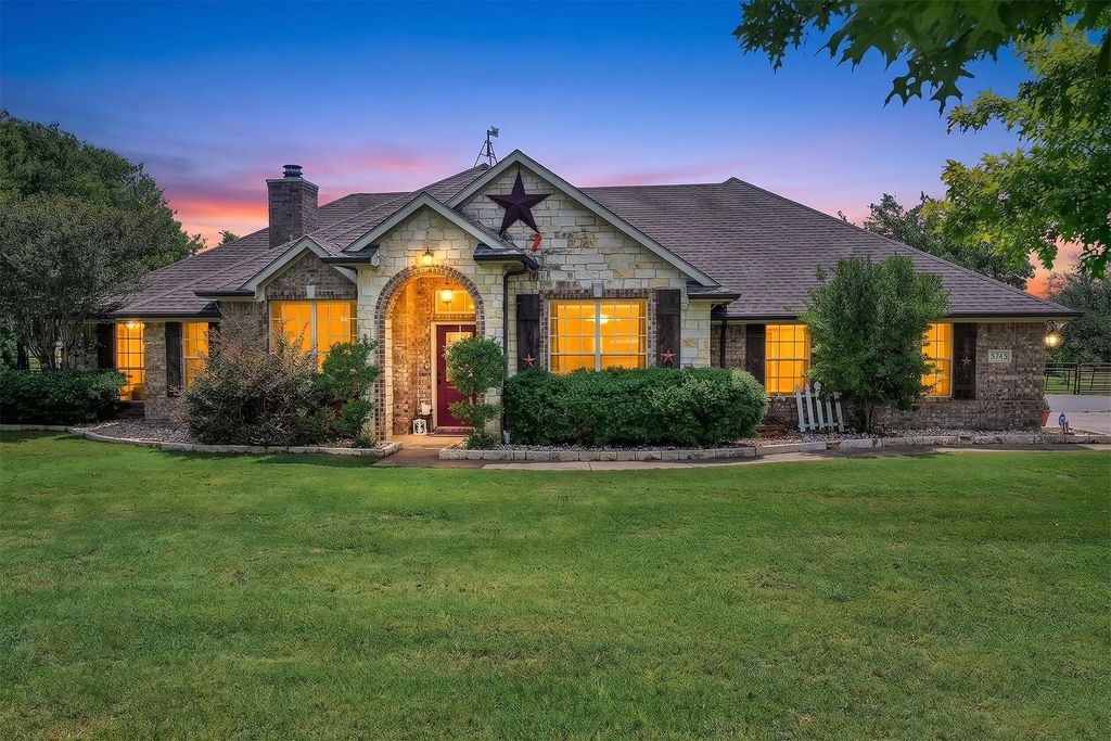 5745 S Fm 548, Royse City