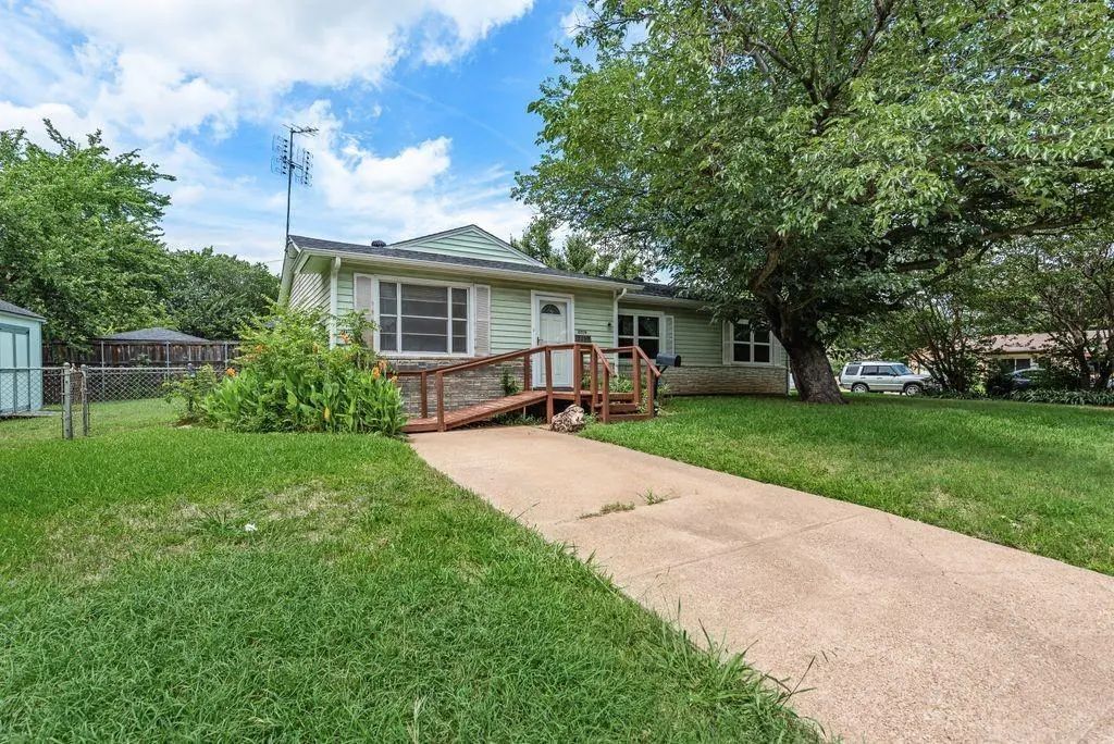 2219 Morgan Street, Irving